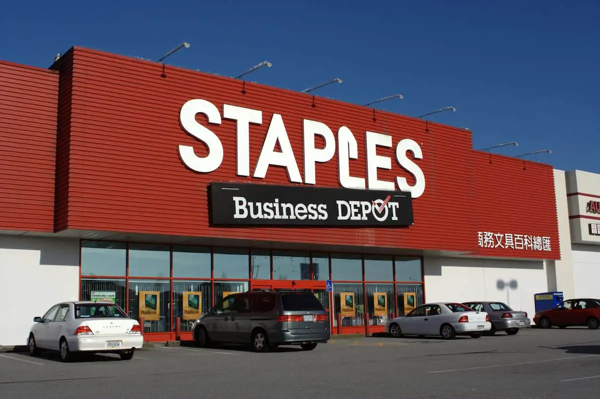 Staples Business Store